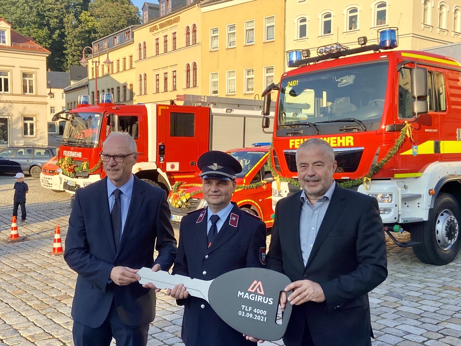 Übergabe Fahrzeuge in Sebnitz