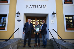 Foto von der Fördermittelbescheidübergabe