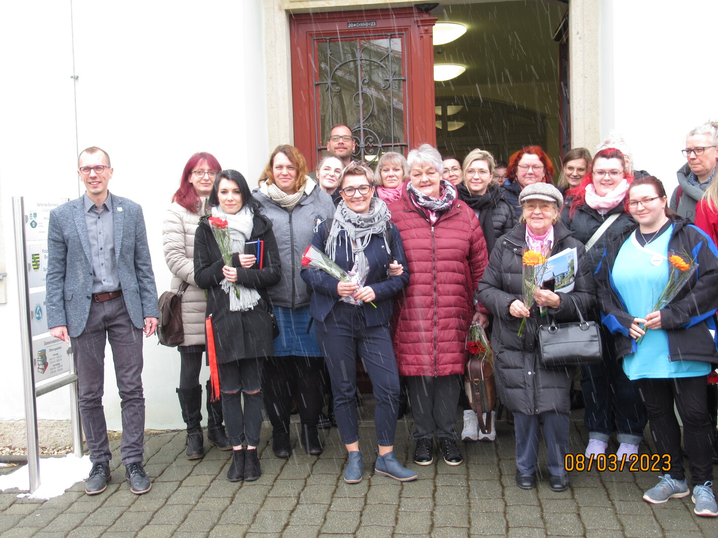 Gruppenfoto BM Herr Wersig mit den Teilnehmenden des Pflegedialoges