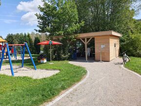 Zugang zu Spielplatz